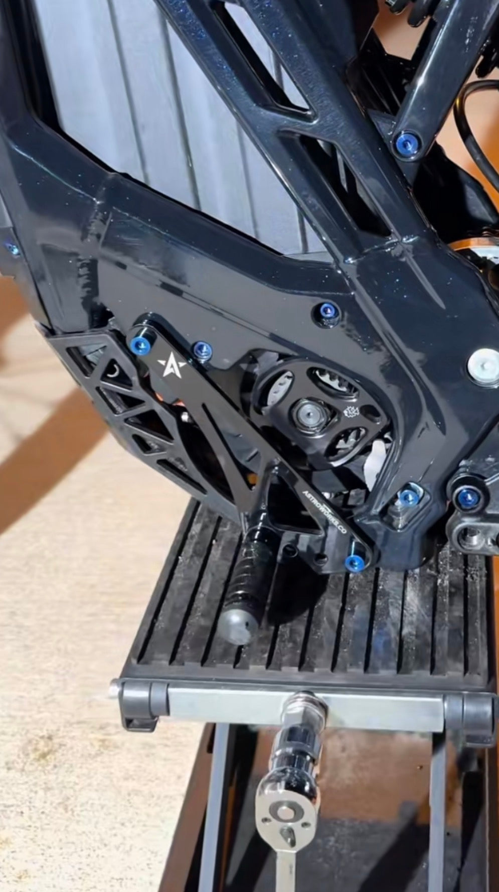 e-ride pro ss 2.0 shift locks